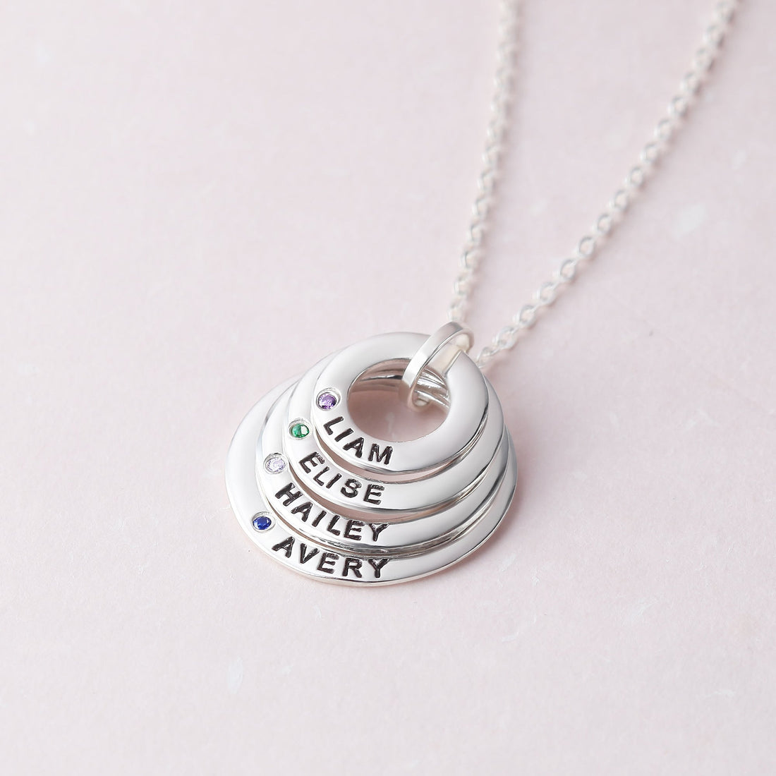 Mother's Day Necklace With Engravings